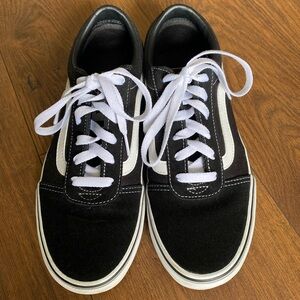 Old Skool Vans women’s size 8